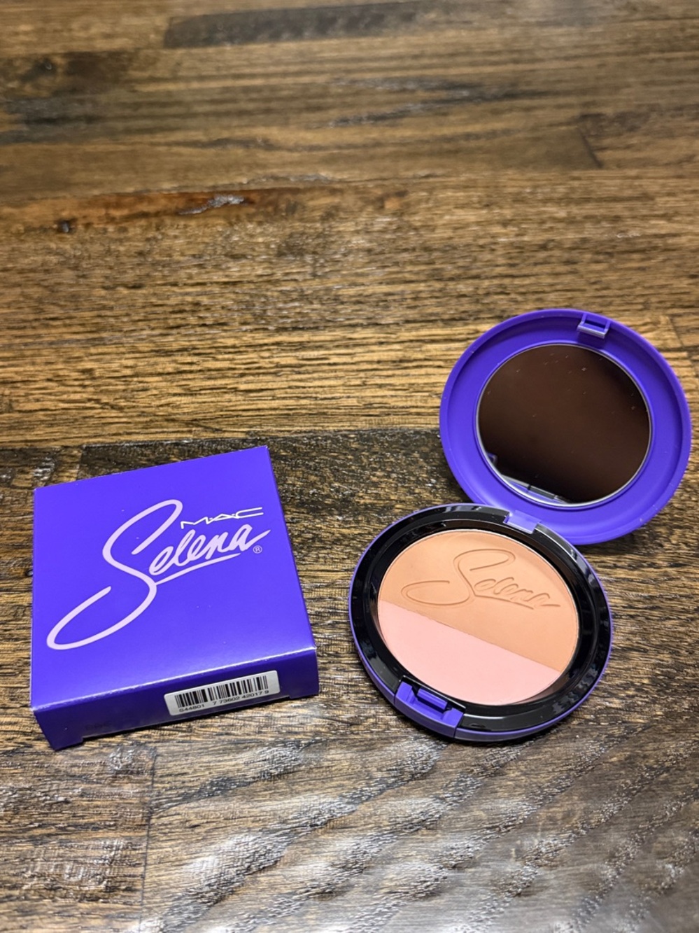 MAC x Selena Powder Blush in Techno Cumbria BNWB